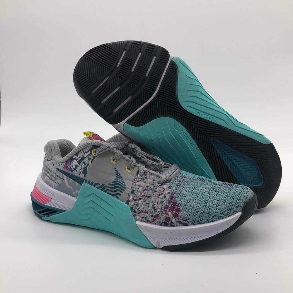 Womens Nike Metcon 8 Training Shoes DQ0302-001 USED size 8 - Picture 1 of 11